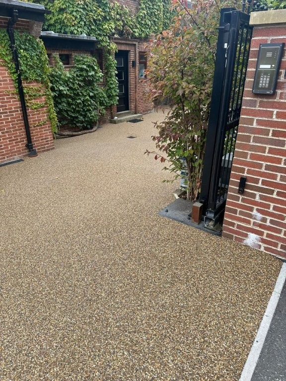 Resin stone Driveway in Sheffield